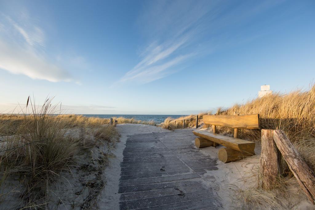 Strandhotel Duenenmeer - Adults Only Dierhagen Exterior foto